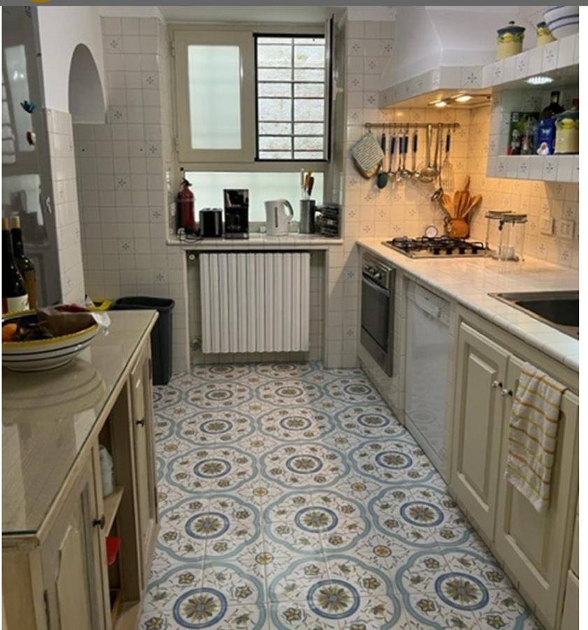 Casa Coppelia B&B Позитано Экстерьер фото